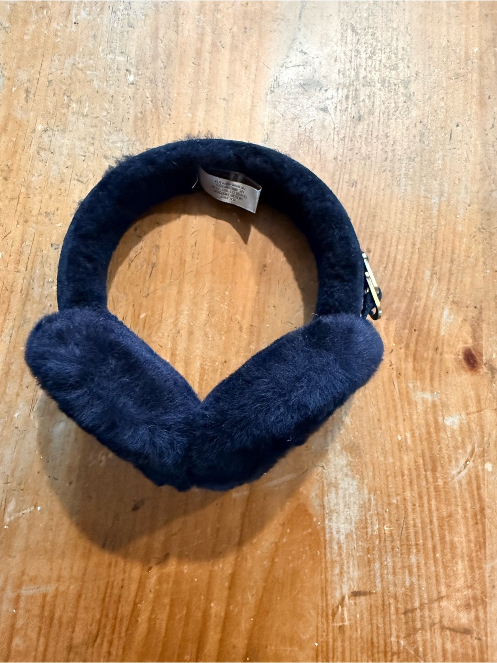 UGG NWOT Black Sherling Ear Muffs